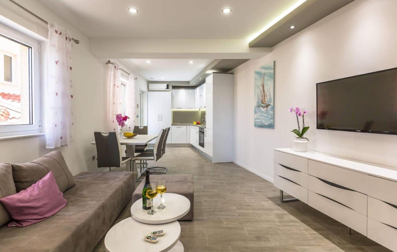 Apartman dva Makarska Bagian luar foto